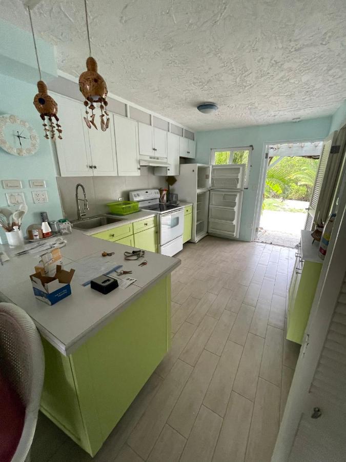 Sunny Villa In The Marina - Excellent Water Views Jolly Harbour Exterior foto
